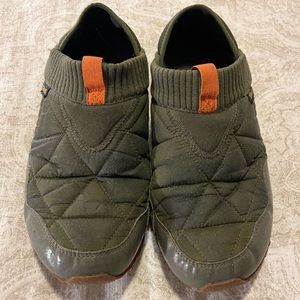 Teva Men’s Ember Slippers